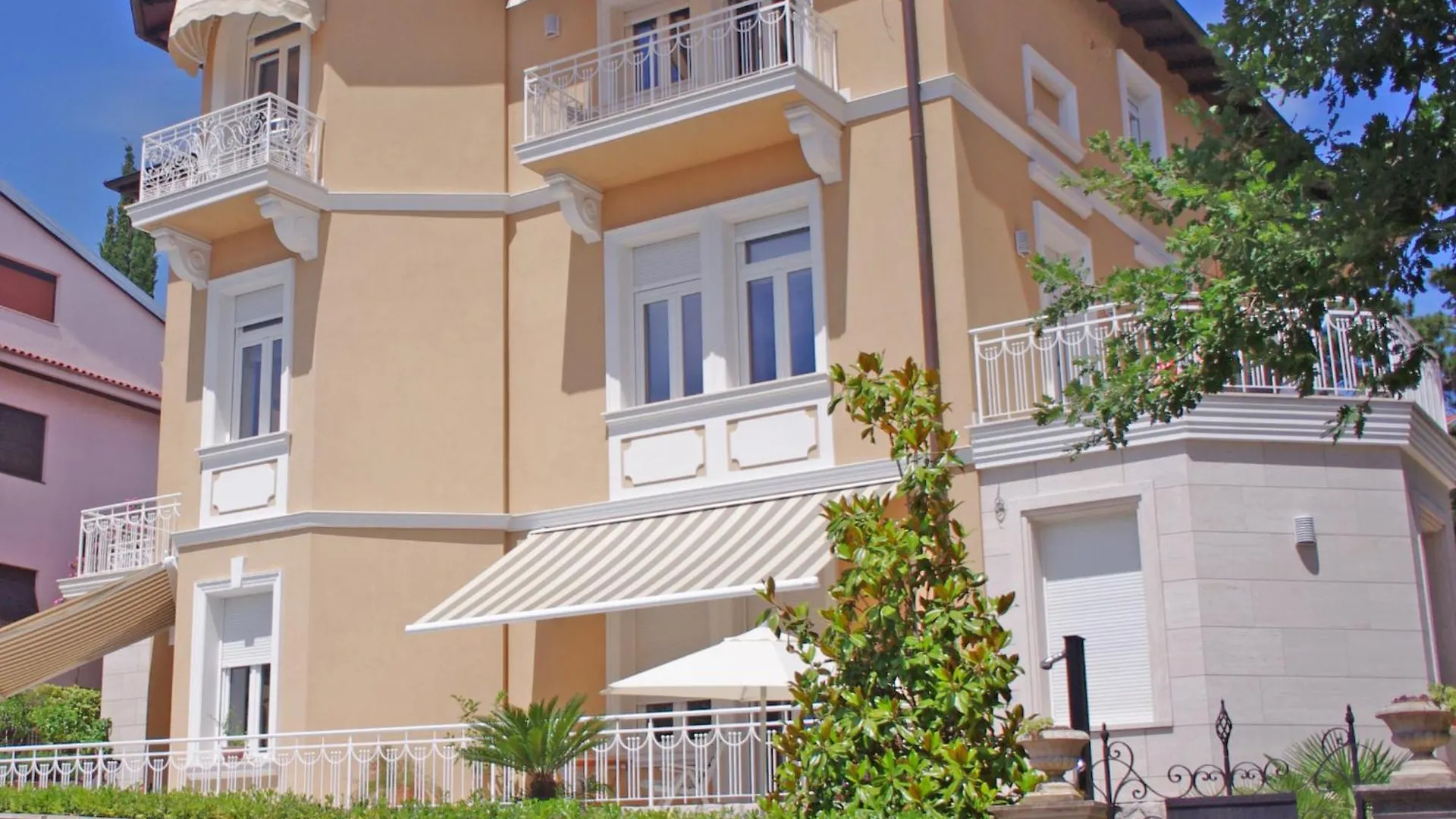 Guest House Villa Dagmar Crikvenica