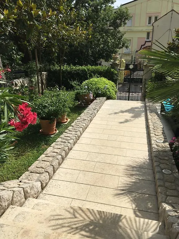*****  Guest House Villa Dagmar Crikvenica Croatie